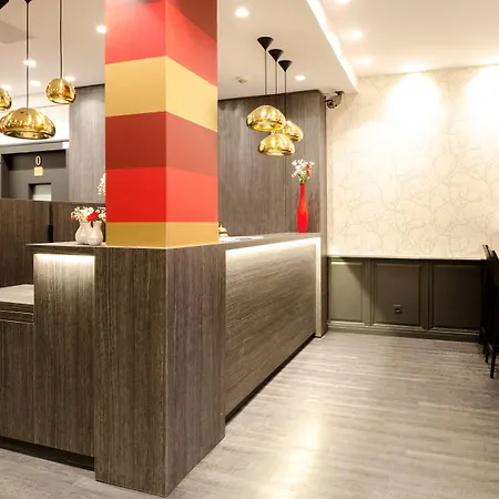 Migny Opéra Montmartre 3*