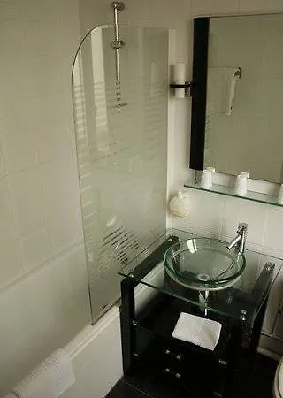 Migny Opera Montmartre Hotel 3*