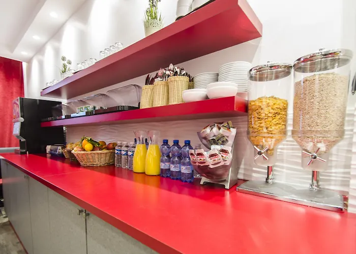 미그니 오페라 몽마르트르 파리