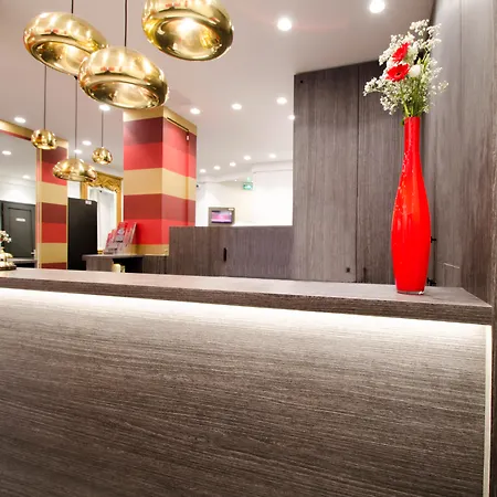 Hotel Migny Opéra Montmartre París