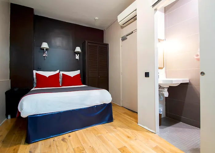 Migny Opera Montmartre מלון 3*