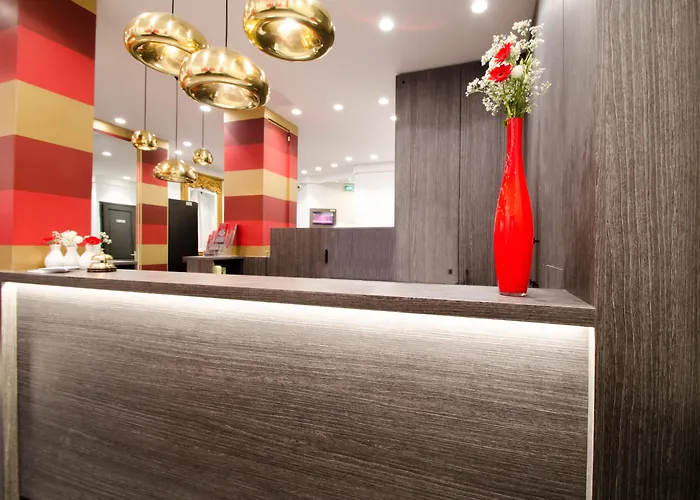 Hotel Migny Opéra Montmartre Parigi